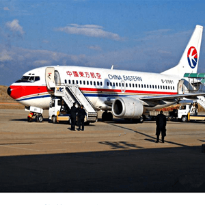 梅州机场托运航空快运业稳步发展的原因是什么？